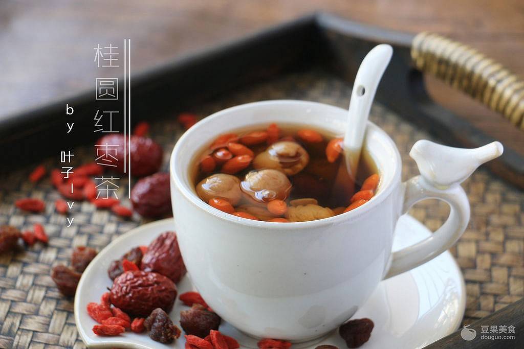 红枣桂圆茶（桂圆红枣茶的做法）(图1)