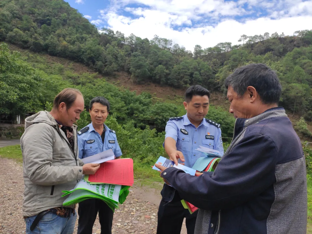 构建人与自然和谐共生，从保护野生动物开始