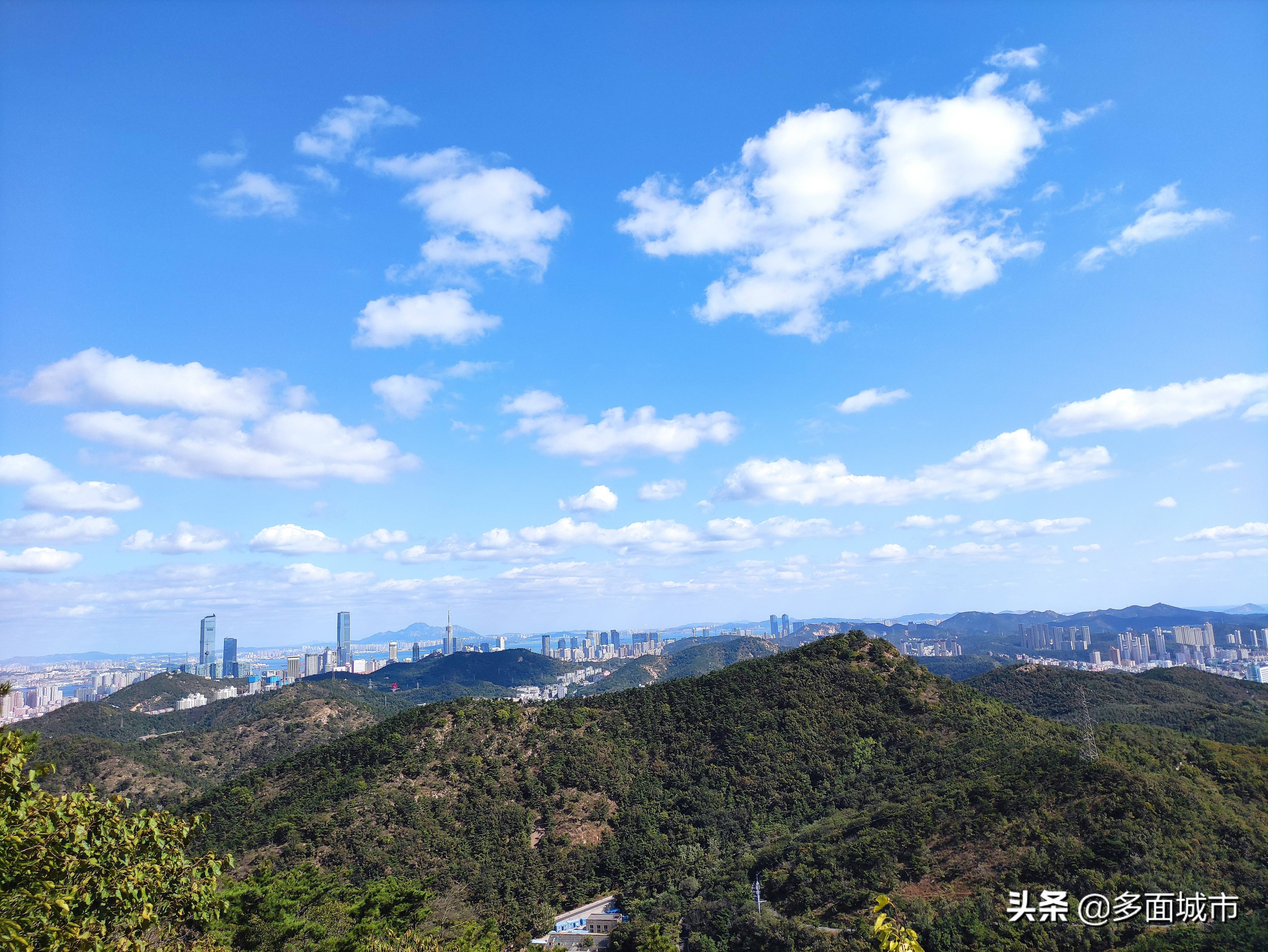 四,棒棰岛风景区棒棰岛位于大连市中山区滨海路东段,是一处以山,海,岛