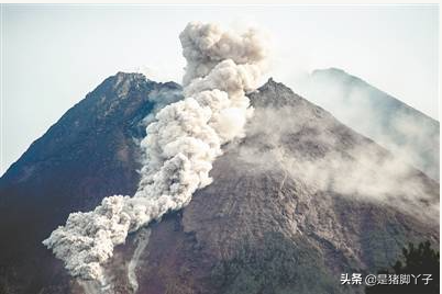 盘点世界上的十大火山，最大的面积竟然9千平方公里