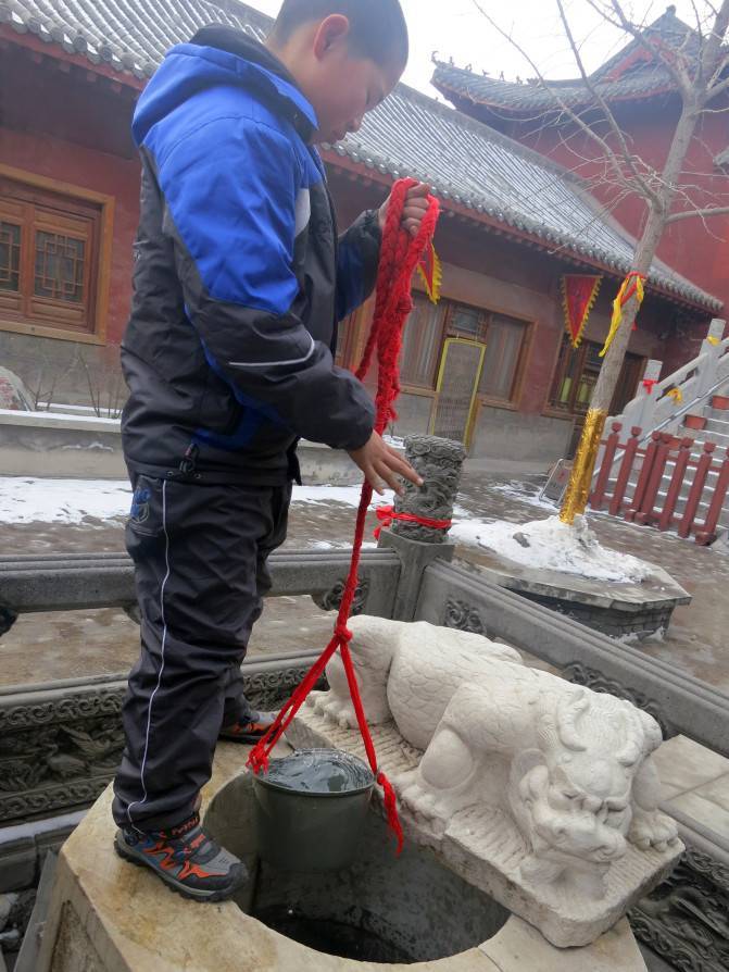 河南一寺院，不收门票，还免费停车，一年四季香火不断