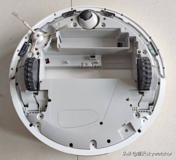 小米系列三 米家扫地机器人解读