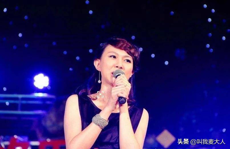 年少成名的卓依婷，当红时却“消失”了20年，她到底发生了什么？