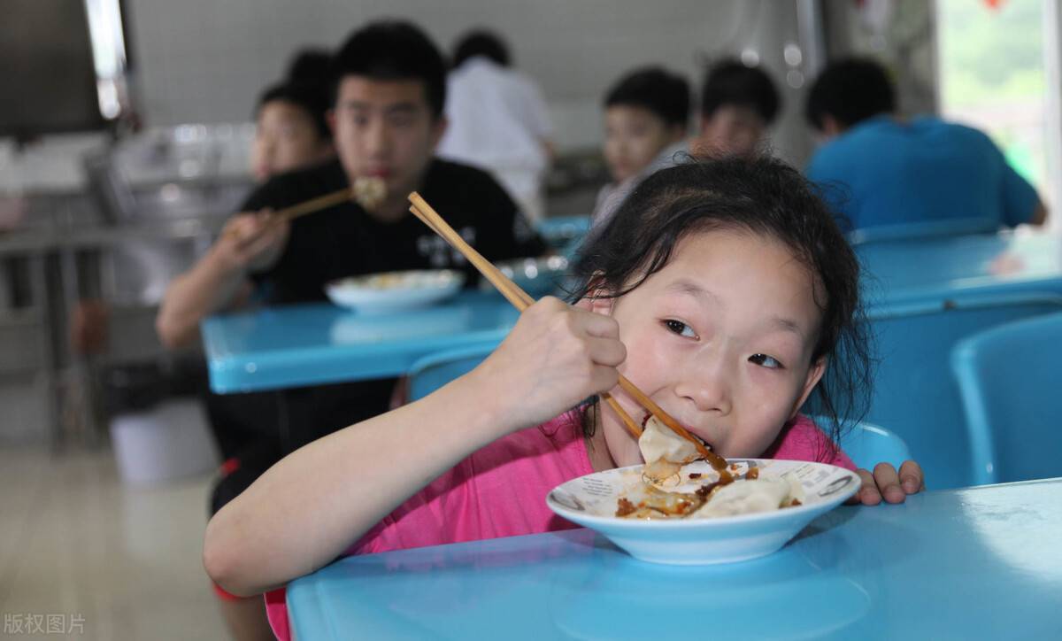 孩子挑食，家长这样应对能更好解决问题