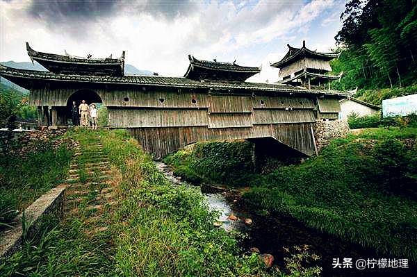 浙江陆地面积最大城市丽水，虽然经济发展一般，却是清新宜居之城