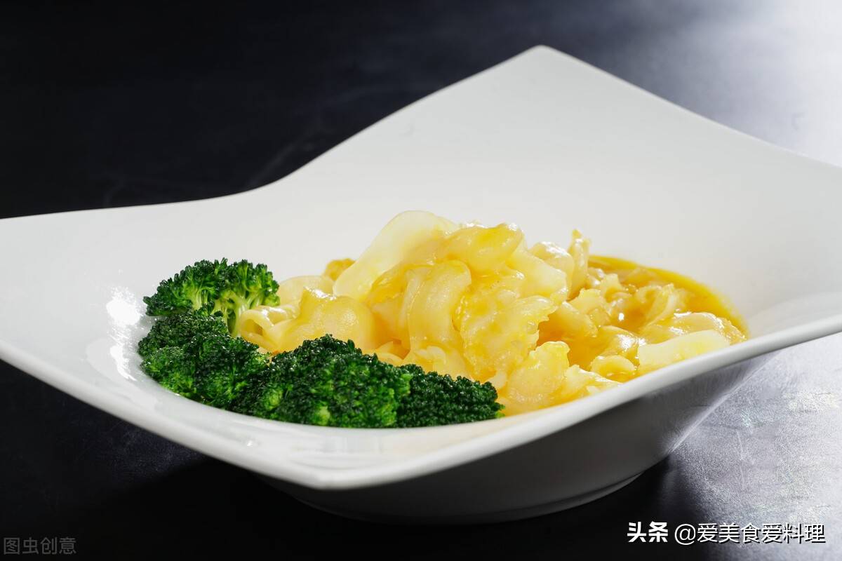 掉发严重时，可吃10 种促进头发生长的食物